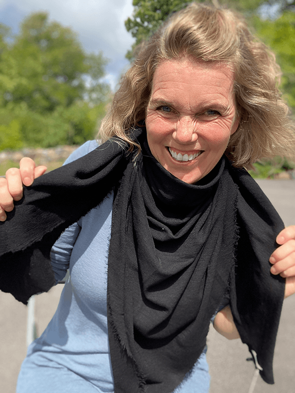 1023 TrekantSjal (L), Black, Black