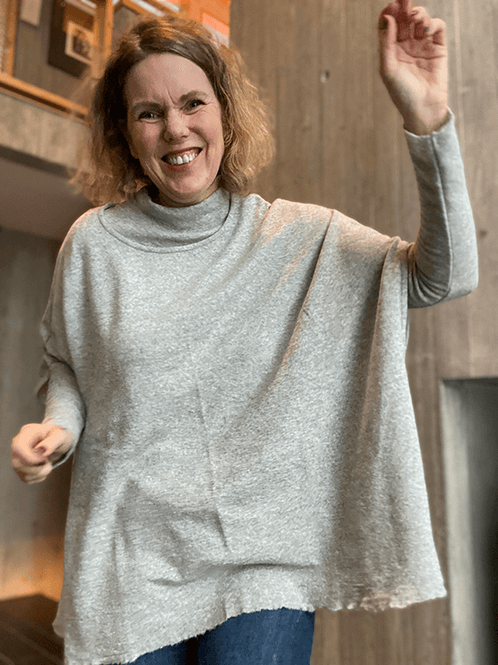 Hovedbilde 2004 PonchoTopp, Dawn Grey Melange, Merino