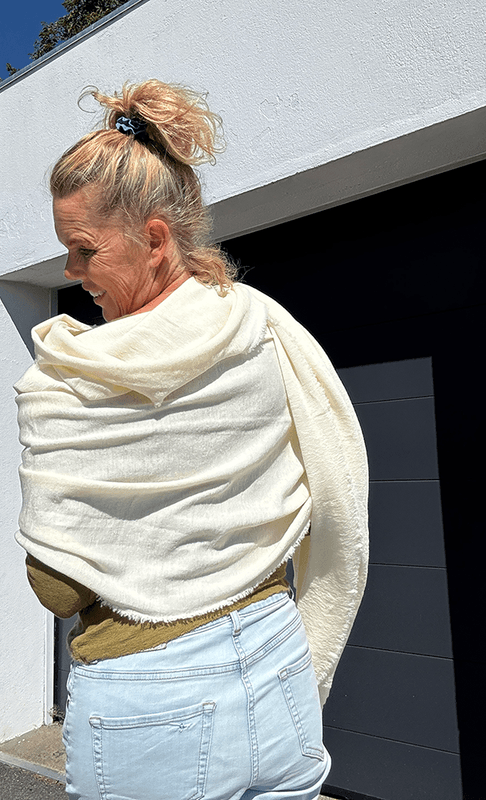 1030 Skjerf (XL), Raw White, Merino