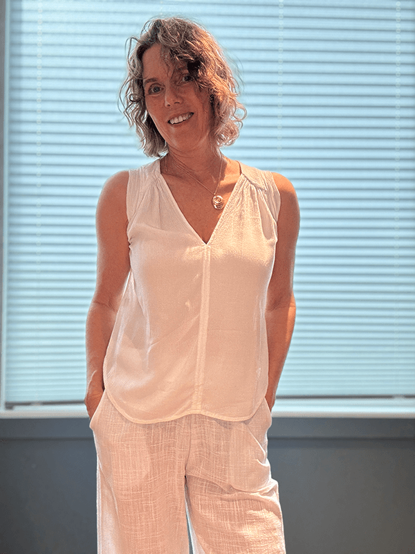 Venice Topp, Ivory, Rayon Crinckle