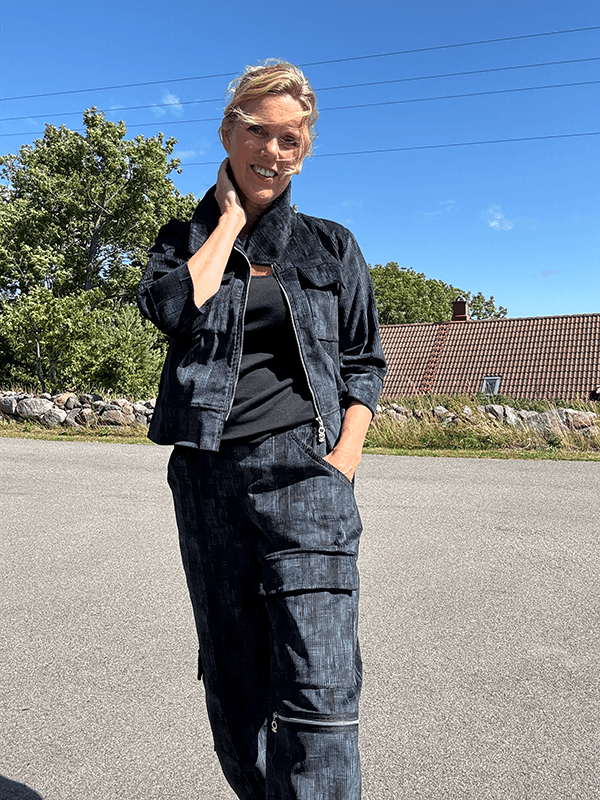 4169 Bukse Velvet, Black (BlåSvart), Cord