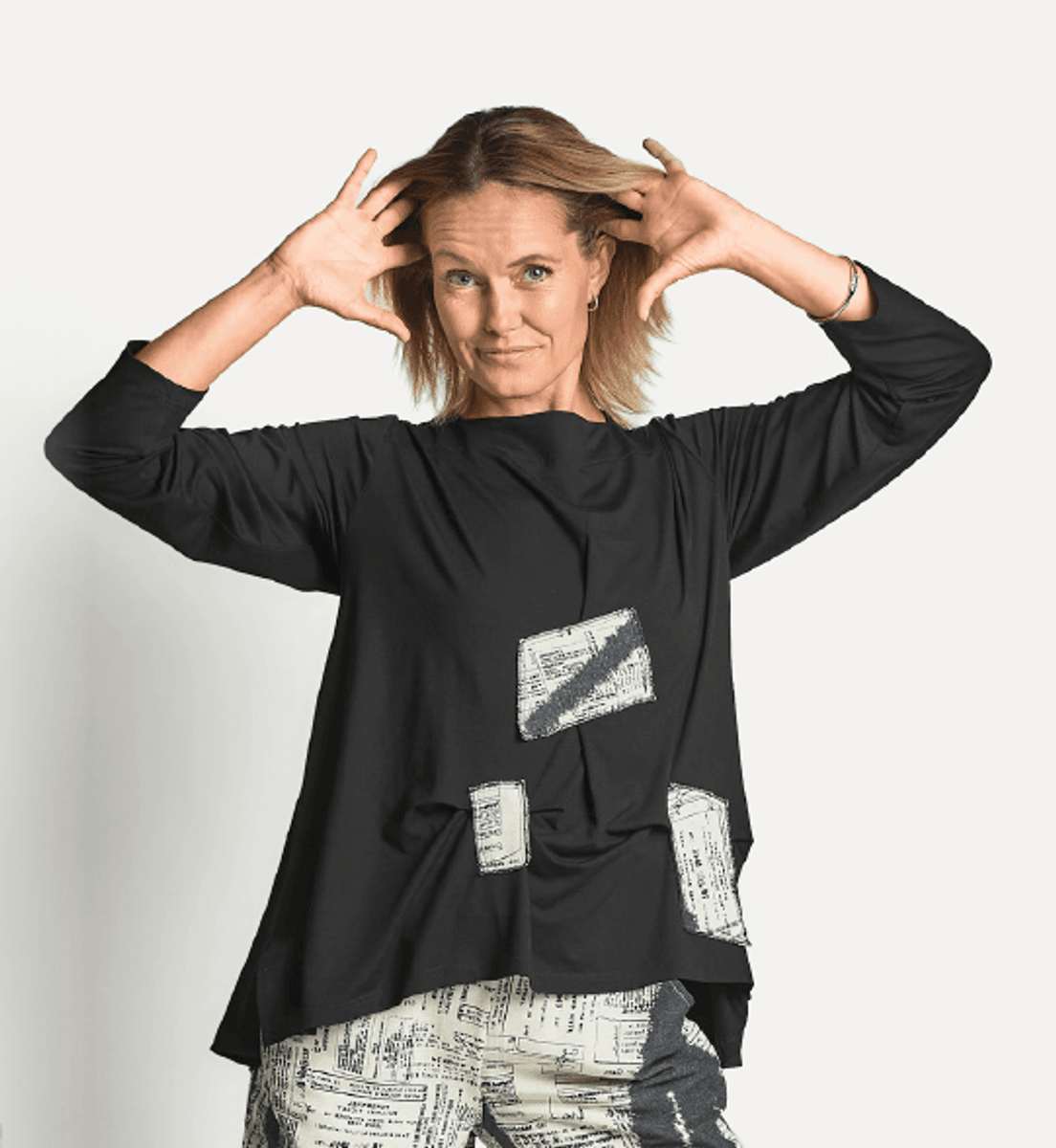 PreOrder: 0177 Topp, Letters, Black