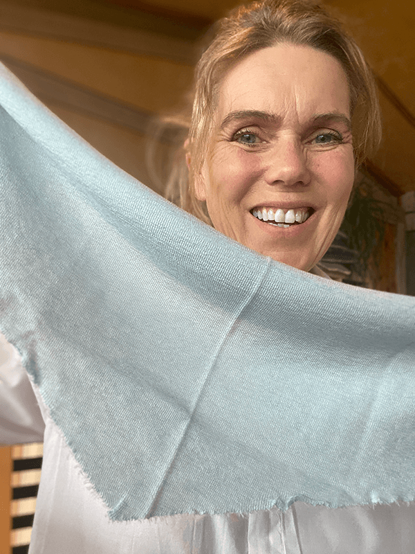 1040 TriangelSkjerf (S), Blue Mist, Merino