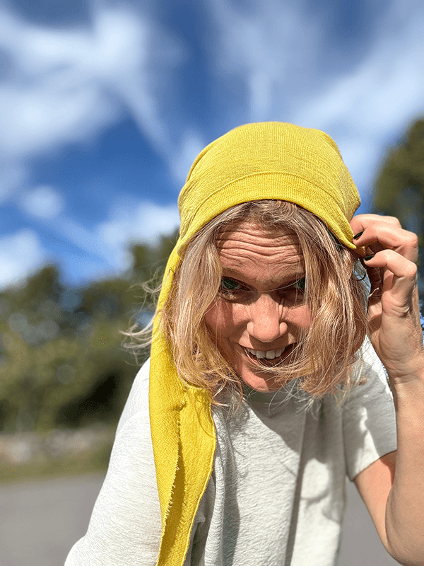 1055 Knit Kerchief TriangelSkjerf (M), Lemon Curry, Merino