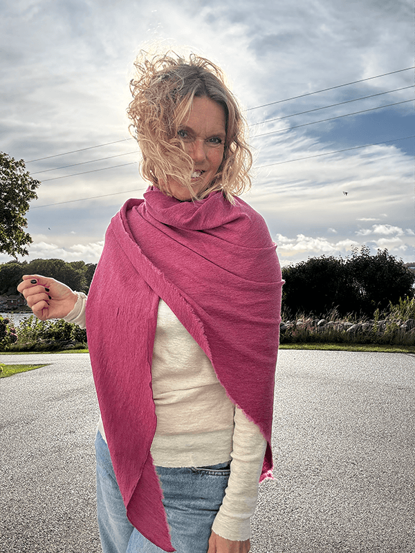 1063 Sjal Curling, Camelia Melange, Merino